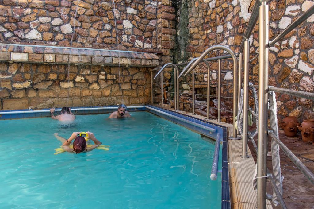 9 Queens Spa Hotel Loutra Edipsou  Extérieur photo