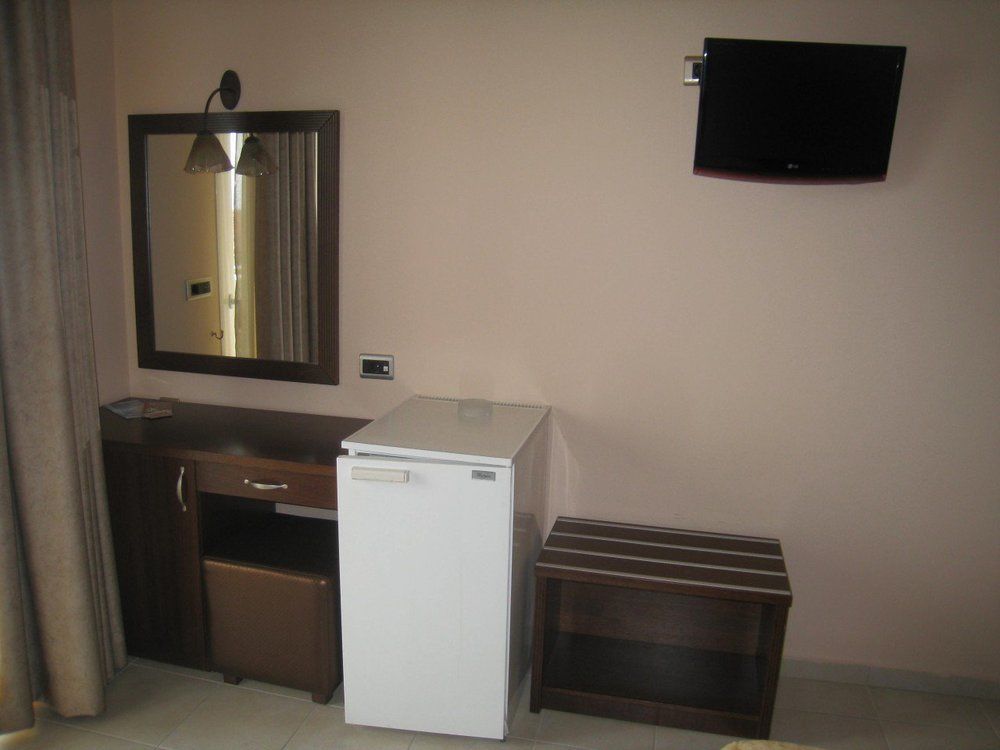 9 Queens Spa Hotel Loutra Edipsou  Extérieur photo