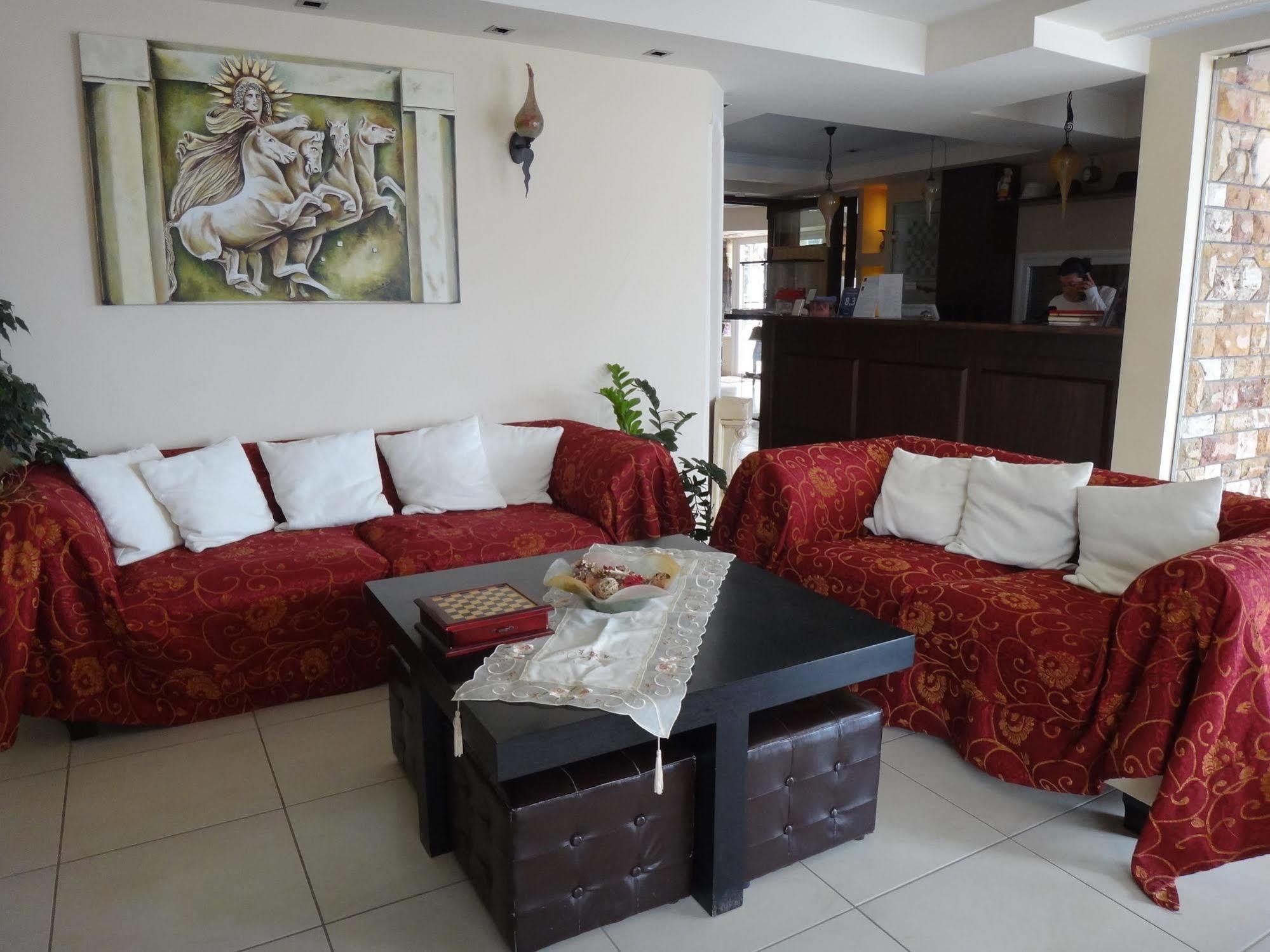 9 Queens Spa Hotel Loutra Edipsou  Extérieur photo